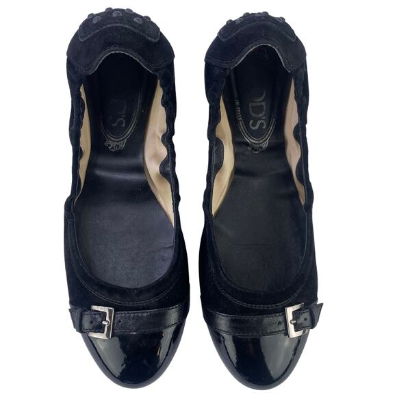 Tods Women Black Suede Ballet Flats Patent Leather Cap Toe Buckle Detail Sz 36.5 - Picture 2 of 13